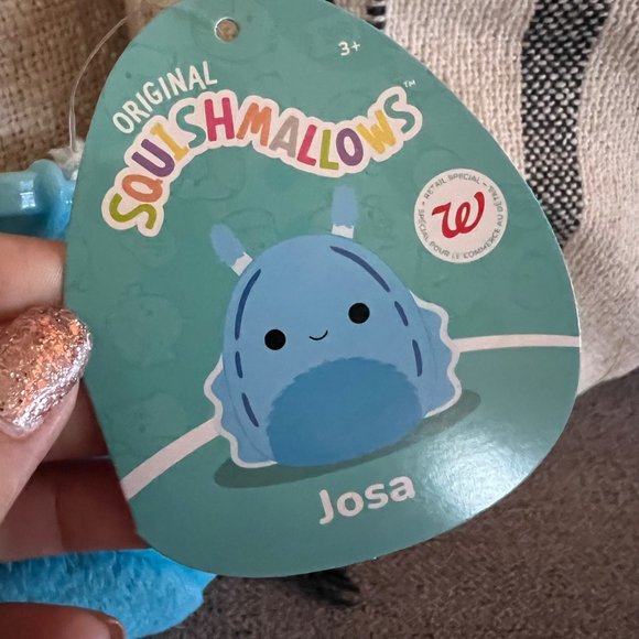 NWT Josa the Sea Slug Squishmallows Clip 3” - Picture 5 of 7